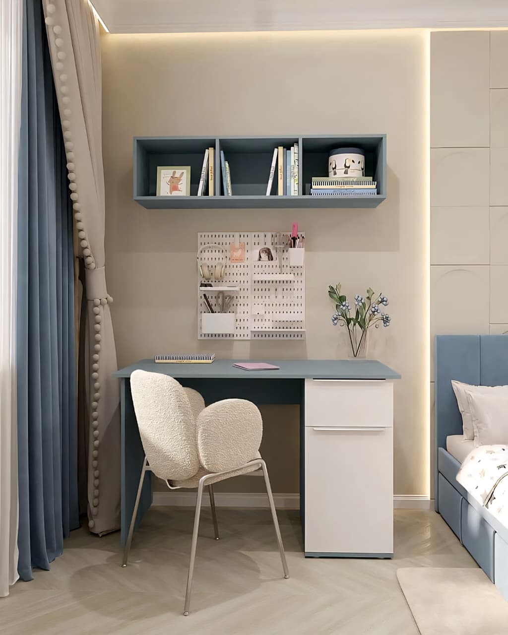 Dərs masası 0090099