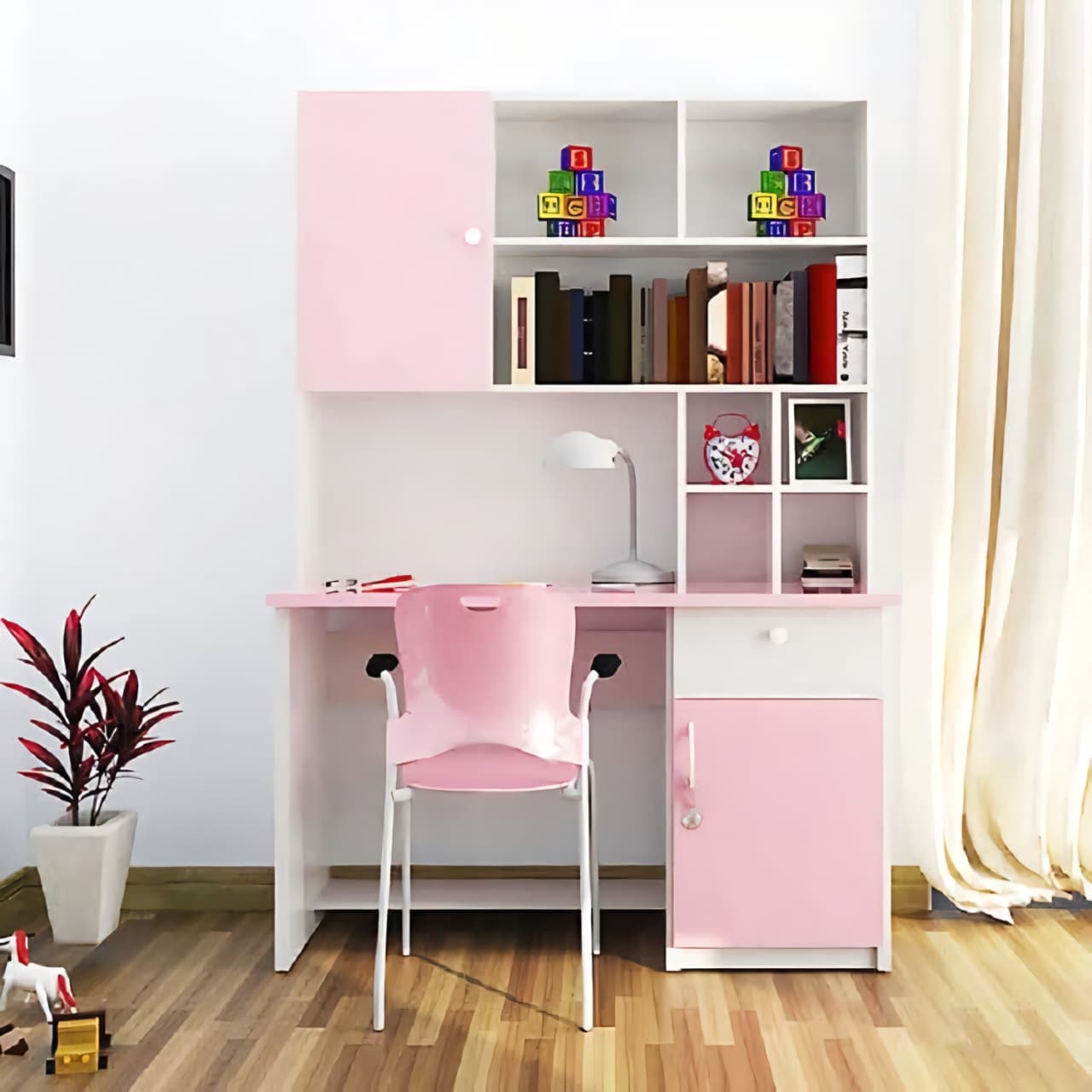 Yazı masası 202303